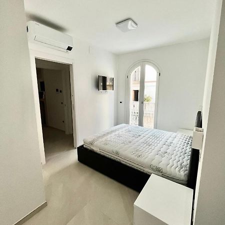 Sun Beach Apartment - New サン・ベネデット・デル・トロント エクステリア 写真