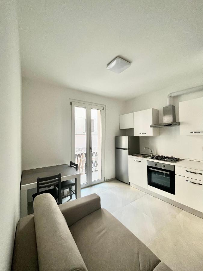 Sun Beach Apartment - New サン・ベネデット・デル・トロント エクステリア 写真